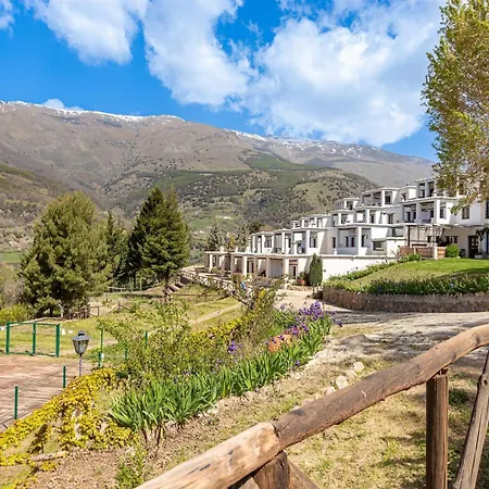 Romantic In With Shared Pool Apartment Granada